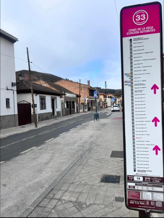 Casa Ideal Familias Y Grupos Con Balcones Exterior Soleada Patios Cerca Alhambra, Sierra Nevada, Rio Genil, Lancha Del Genil, Parque Llano Y Reloj Del Sol Con Barbacoas, Campo De Futbol, Circuito Gimnasia Appartamento Granada Esterno foto